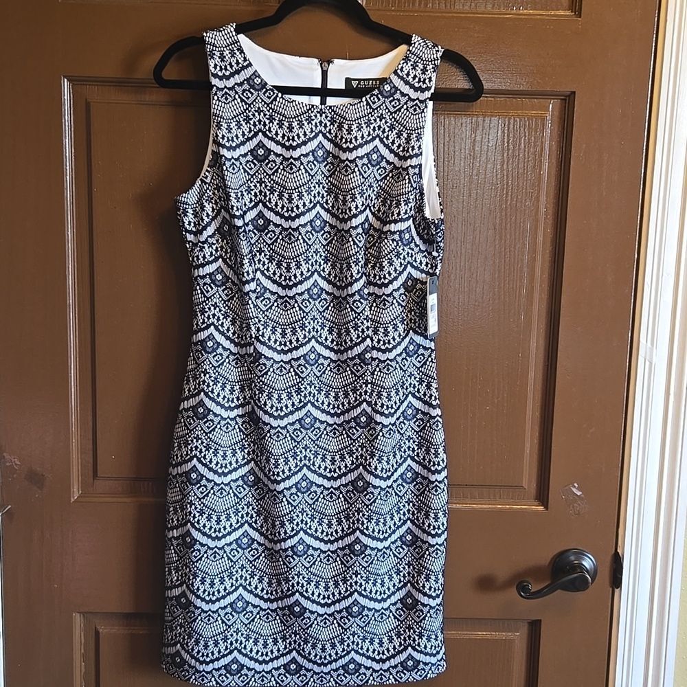 Guess-Lace Navy & white sleeveless dress Sz 6 NWT.